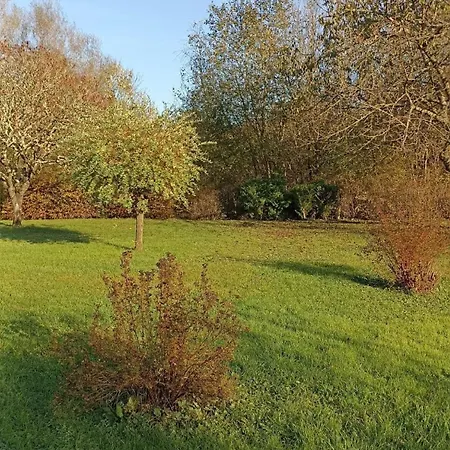 Hébergement de vacances Grande Maison Avec Jardin Liffol-le-Grand