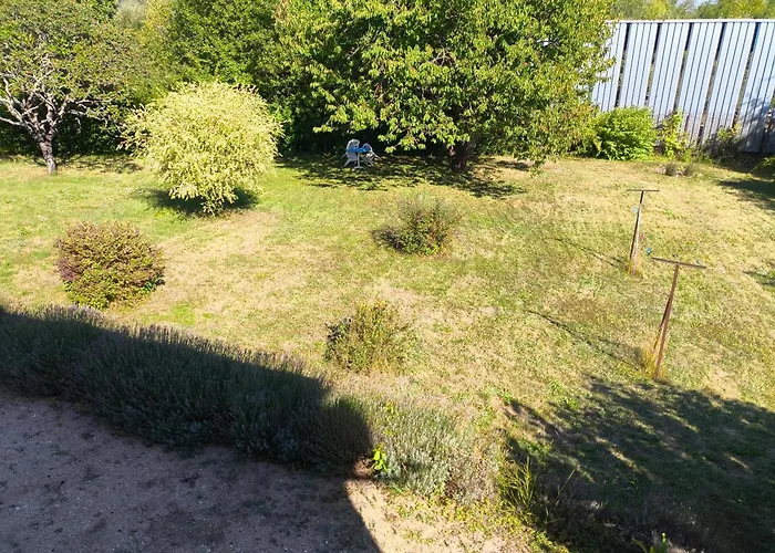 Grande Maison Avec Jardin