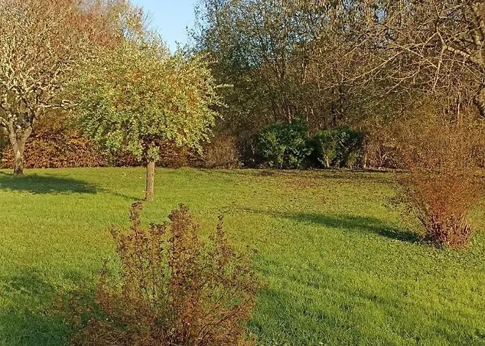 Prázdninový dům Grande Maison Avec Jardin Liffol-le-Grand